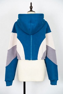 Ropa de Mujer con Logotipo Personalizado, Sudadera Corta de Algodón con Capucha para Mujer, Estilo Urbano - Product Image 2