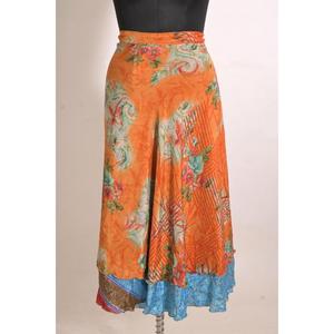 Falda Maxi Cruzada de Seda con Estampado Floral Vintage para Mujer, Hecha a Mano y Elegante - Product Image 1