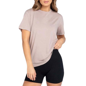 Camisetas de alta comodidad para mujer, diseñadas para pedidos a gran escala e impresión de logotipos. - Product Image 1