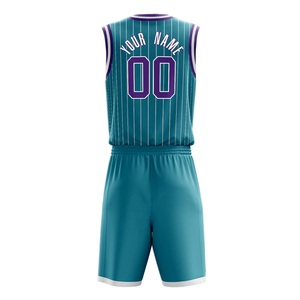 Conjunto de Uniforme de Baloncesto Personalizado en Verde Azulado y Morado, Transpirable, 100% Poliéster Malla, con Logotipo, Nombre y Número, Fabricante - Product Image 3