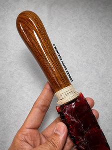 Daga de Obsidiana Roja Pulida a Mano de 10 Pulgadas con Mango para Rituales Paganos, Cristal Curativo, Recuerdo, Decoración del Hogar - Product Image 6