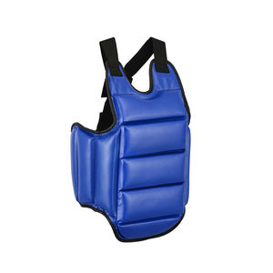 Équipement de protection thoracique de haute qualité avec matériau respirant et design ergonomique, protège-poitrine de boxe réglable avec absorption des chocs - Product Image 5
