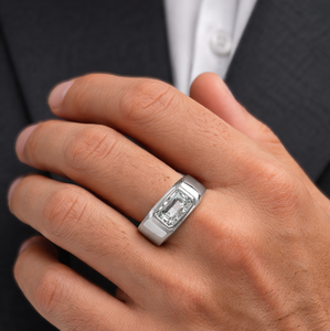 Anillo de sello al por mayor con diamante de laboratorio de corte esmeralda, anillo de oro macizo de 18K con engaste de bisel, anillo de boda minimalista - Product Image 6