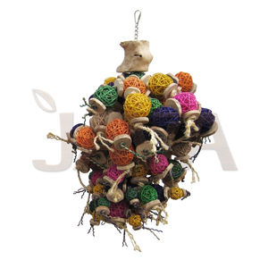 Java ลูกบอลไม้ของเล่นนกน้ำหนักเบาและทนทานเป็นมิตรกับสิ่งแวดล้อม - Product Image 1