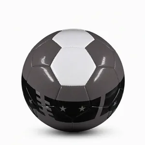 Balón de fútbol con logo personalizado, tamaño 4, 5, cosido a máquina, diseño de estrellas amarillas y negras, para entrenamiento de club, venta al por mayor. - Product Image 3