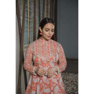 Ensemble Kurta et Sharara en coton tissé imprimé pour femme, style péplum, manches longues, doux, inspiré de la mode indienne et pakistanaise, couleur Orange Perle - Product Image 1