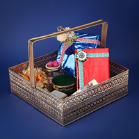 Panier de rangement ovale en métal doré, plateau décoratif multifonctionnel, panier de service, panier cadeau, organisateur, décoration d'intérieur