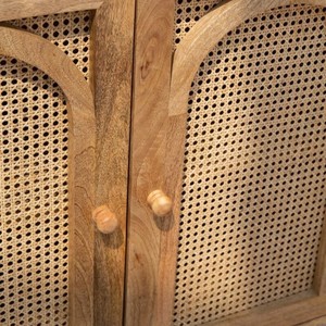 ตู้บุฟเฟต์หวายสี่บาน วานดานา อาริสต้า เอลารา พร้อมดีไซน์ประตูโค้ง สำหรับตกแต่งภายในบ้านสไตล์โมเดิร์น - Product Image 4