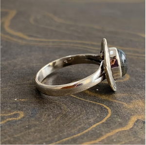 Vintage Style Boho <b>Labradorite</b> Gemstone <b>Ring</b> 925 Silver Fine Jewelry for Everyday Wear & Best Occasion Gift - Product Image 4