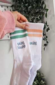 Calcetines Deportivos Personalizados con Logotipo Bordado, Calcetines de Tubo Blancos con Rayas, Calcetines Deportivos de Algodón Personalizados al por Mayor - Product Image 4