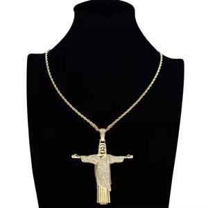 Pendentif Croix Chrétienne Très Demandée en Argent 925 Plaqué Rhodium, Breloque Religieuse Unisexe, Bijou Chrétien de Fournisseur Indien - Product Image 2