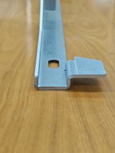 Support de montage en acier galvanisé sur mesure, rail de support métallique robuste, quincaillerie de fixation industrielle - Product Image 3