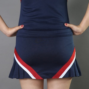 Nouveaux uniformes de cheerleading personnalisés et ensembles d'entraînement, vêtements de sport confortables 100% polyester avec couleurs et designs personnalisables - Product Image 5