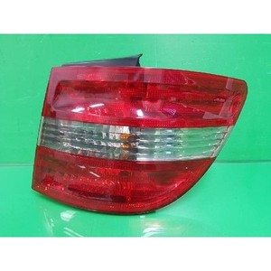 Luz Trasera Derecha Usada Clase B A1698202664 - Product Image 1