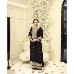 Conjunto superior e inferior de mujer de diseñador con Dupatta para ropa de fiesta - Product Image 4