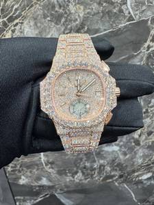 Montre analogique de luxe en or rose avec mouvement à quartz ETA, cadran glacé, bracelet en acier inoxydable, chronographe pour homme - Product Image 1