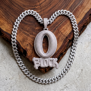 Collar con colgante de letras de hip hop personalizadas con diseño de burbuja, microincrustaciones de moissanita en plata de ley 925, venta al por mayor - Product Image 2