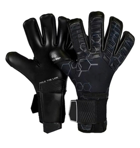 ถุงมือผู้รักษาประตูแบบมืออาชีพ พร้อม PU Latex และอุปกรณ์ป้องกันนิ้ว - Product Image 1