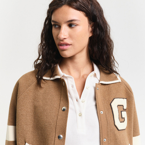 Chaqueta de punto estilo universitario para mujer, personalizada, cálida y de moda, con bolsillos con ribete. - Product Image 4