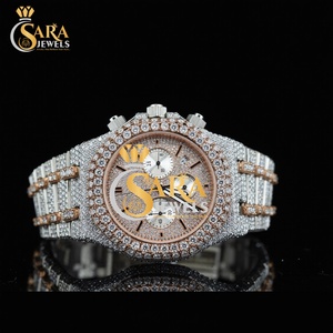 Montre de luxe carrée sertie de diamants, bracelet en acier inoxydable avec moissanite VVS, cadran romain, bijou cadeau haut de gamme d'Inde - Product Image 4