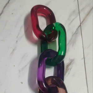 Décoration murale artisanale multi-pièces en résine, style moderne, maillons grands et épais, mélange de couleurs, design punk, chaîne longue, pour la maison - Product Image 1