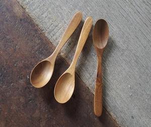 Cuillère en bois de restauration des fabricants chinois Technique de polissage de bouleau écologique imprimée sur mesure par FSInternational - Product Image 1