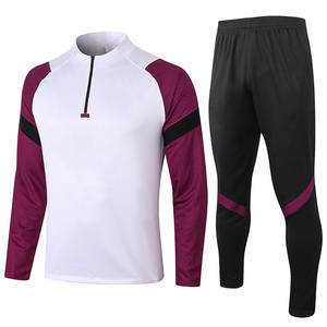 Conjunto Deportivo de Dos Piezas para Hombre, Personalizado con Logotipo de Fútbol, Sublimado, Transpirable, para Entrenamiento, Informal - Product Image 3
