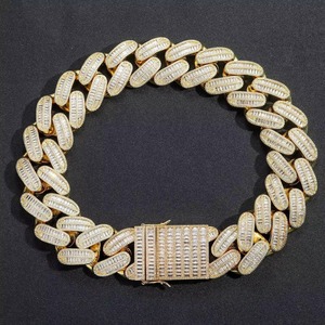 Bracelet diamant contemporain le plus vendu pour femmes, idéal pour le bureau et les soirées, disponible à prix réduit - Product Image 5