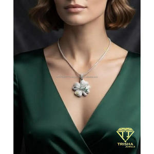 Pendentif trèfle à quatre feuilles en moissanite de qualité supérieure, en argent sterling 925, porte-bonheur, bijoux hip-hop - Product Image 4