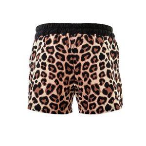Shorts pour femmes à imprimé léopard, coupe régulière, séchage rapide, polyester, cordon de serrage à la taille, vêtements de sport - Product Image 3