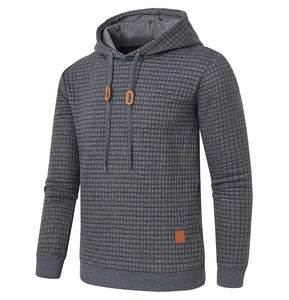 Sweat-shirt à capuche en molleton gaufré pour homme, coupe classique, gris foncé, décontracté, avec poches et accents marron, respirant, séchage rapide, idéal pour l'hiver - Product Image 1