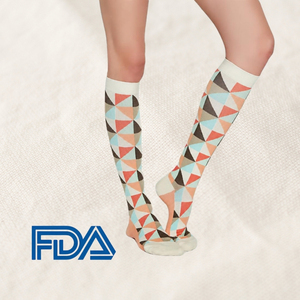 Calcetines de Compresión Médica ISO13485 20-30mmHg, Hasta la Rodilla, Tejidos, Finos, Transpirables, Deportivos, con Logotipo Personalizado, Calcetines de Pilates, Medias de Compresión - Product Image 1