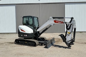 รถขุดขนาดเล็กคุณภาพสูง Bobcat E42 แบบตีนตะขาบ เครื่องยนต์ 120 กิโลวัตต์ - Product Image 4