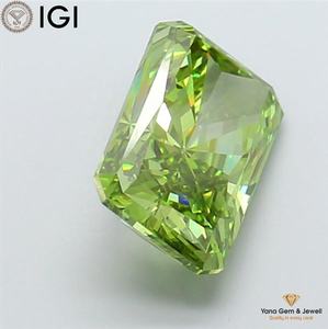 Diamant de laboratoire CVD de 5,02 carats, taille Radiant, avec certificat IGI, couleur vert vif fantaisie, clarté VS1, pour fiançailles personnalisées - Product Image 6
