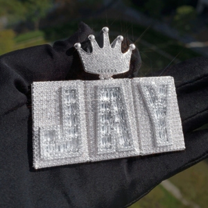 Colgante de Letra Personalizada con Moissanita Baguette y Engaste de Corona - Colgante Hip Hop Totalmente Engastado, Colgante de Moissanita Iced en Plata 925 - Product Image 2