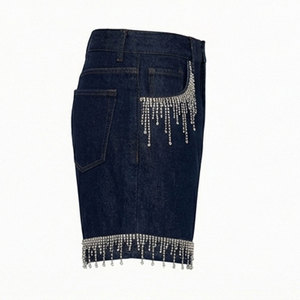 Fábrica de Shorts de Mezclilla con Cristales Personalizados, con Mano de Obra Experta, Maquinaria Avanzada y Producción Integrada para Pedidos Globales - Product Image 4