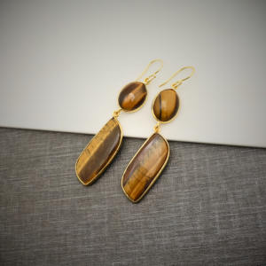 Pendientes de gota de ojo de tigre natural – Chapados en oro de 18 quilates – Joyería elegante de piedras preciosas de estilo bohemio - Product Image 2