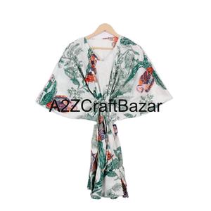Kaftán Corto Hecho a Mano en India con Estampado Floral, Ecológico, Lavable, Ropa de Dormir Natural, Kimono, Vestido, Cubrebaño Corto para la Playa - Product Image 1