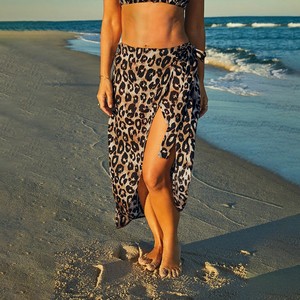 Maillot de bain, tenue de plage, robe de plage, paréo en rayonne imprimé léopard pour femme - Product Image 3