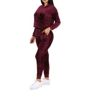 Survêtement en velours pour femme, collection hiver, avec couleurs et logos personnalisables, pour la mode streetwear haut de gamme. - Product Image 5