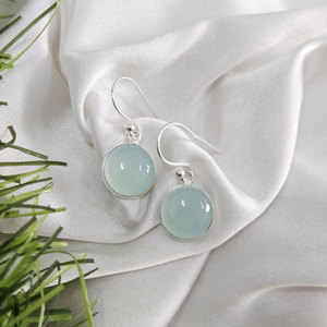 Pendientes Redondos de Calcedonia Aqua Plateada Hechos a Mano, Joyería Minimalista con Piedras Preciosas para Mujer - Product Image 2