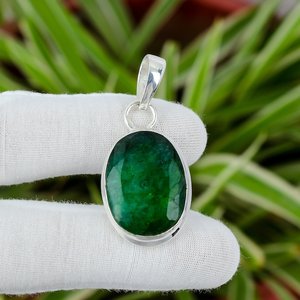 NIKHIL GEMS Faceted Zambian <b>Emerald</b> Vintage Engagement <b>Pendant</b> Handmade 925 Sterling Silver Jewelry Natural Gemstone Wholesale - Product Image 1