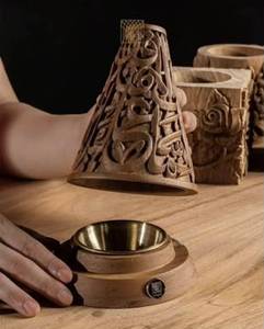 Quemador de Incienso de Madera de Pino con Caligrafía Árabe, Porta Incienso Oud, Decoración Aromática Islámica para el Hogar, Ecológico y Duradero - Product Image 4
