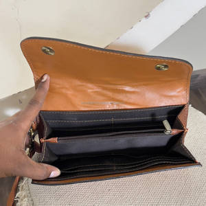 Prix d'usine – Nouvelle pochette à main en cuir véritable fait main pour femme, style floral, mini sac à main, portefeuille multi-usages pour le quotidien - Product Image 6