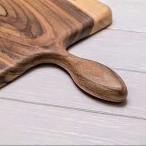 Tabla de cortar rectangular con mango de madera rústica, 1.3 cm de grosor, fácil de limpiar - Product Image 1