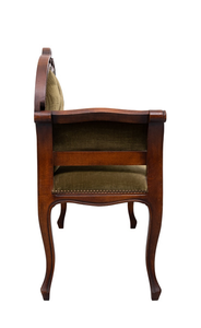 Canapé trois places vintage classique avec coussins à motifs floraux et structure en bois de chêne sculpté à la main - Product Image 5