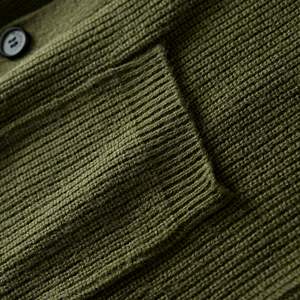 Gilet tricoté pour homme, pull sans manches confortable en tissu doux, idéal pour le bureau, les occasions décontractées et le style hivernal au quotidien - Product Image 4