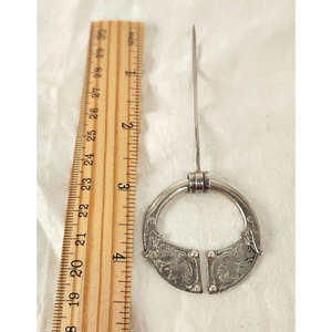 Broche Decorativo de Plata de Ley con Nudo Celta Vintage, Pin para Kilt, Accesorio Tradicional Irlandés - Product Image 6