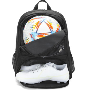 Sacs à dos d'équipe de football avec logo personnalisé, sacs d'entraînement de football, sacs à dos de sport athlétiques, fabricant OEM Pakistan, exportation mondiale - Product Image 1