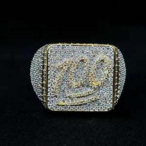 Bague Hip Hop pour Homme en Moissanite Plaqué Rhodium de Haute Qualité pour Achat en Gros à Prix Avantageux - Product Image 1